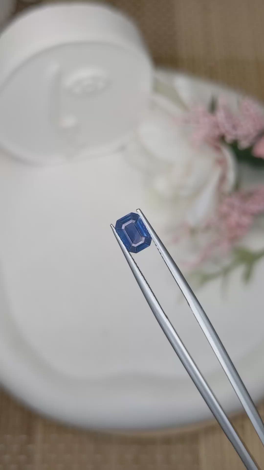 0.97 Ct. Blue Sapphire from Ceylon (Sri Lanka) Size Video