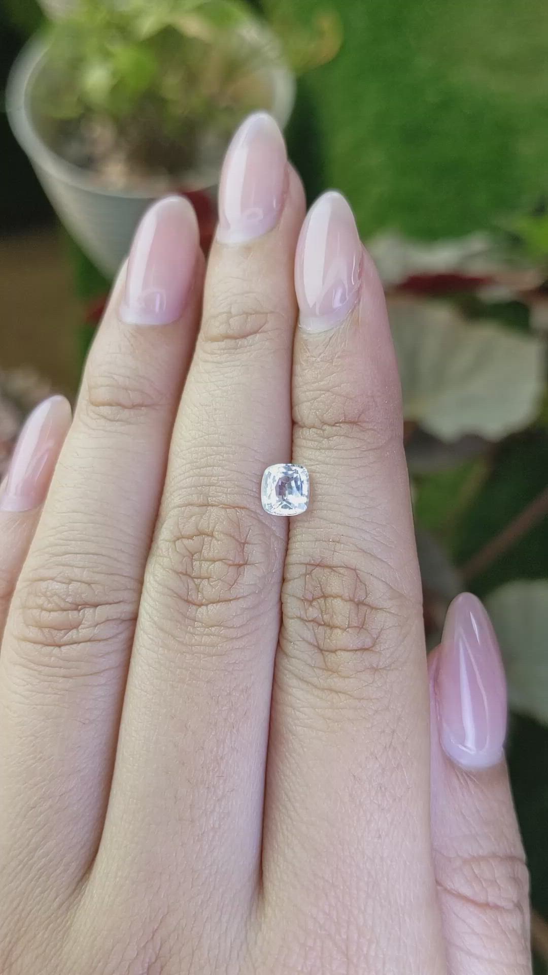 1.02 Ct. White Sapphire from Ceylon (Sri Lanka) Size Video