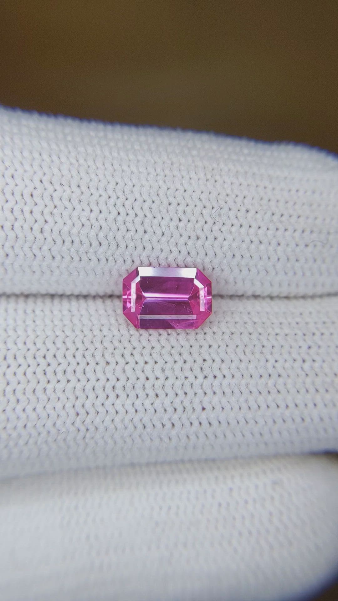 1.27 Ct. Pink Sapphire from Ceylon (Sri Lanka) Size Video
