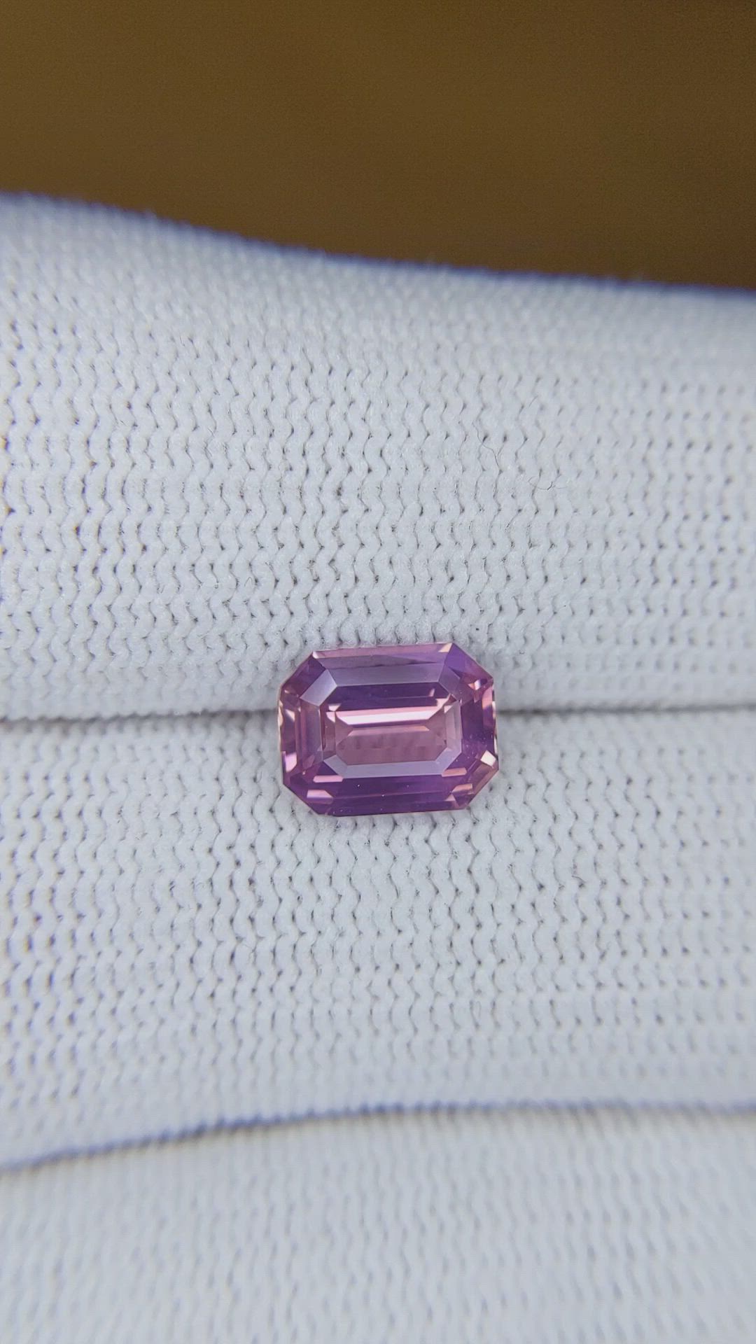 2.22 Ct. Purplish Pink Sapphire from Ceylon (Sri Lanka) Size Video