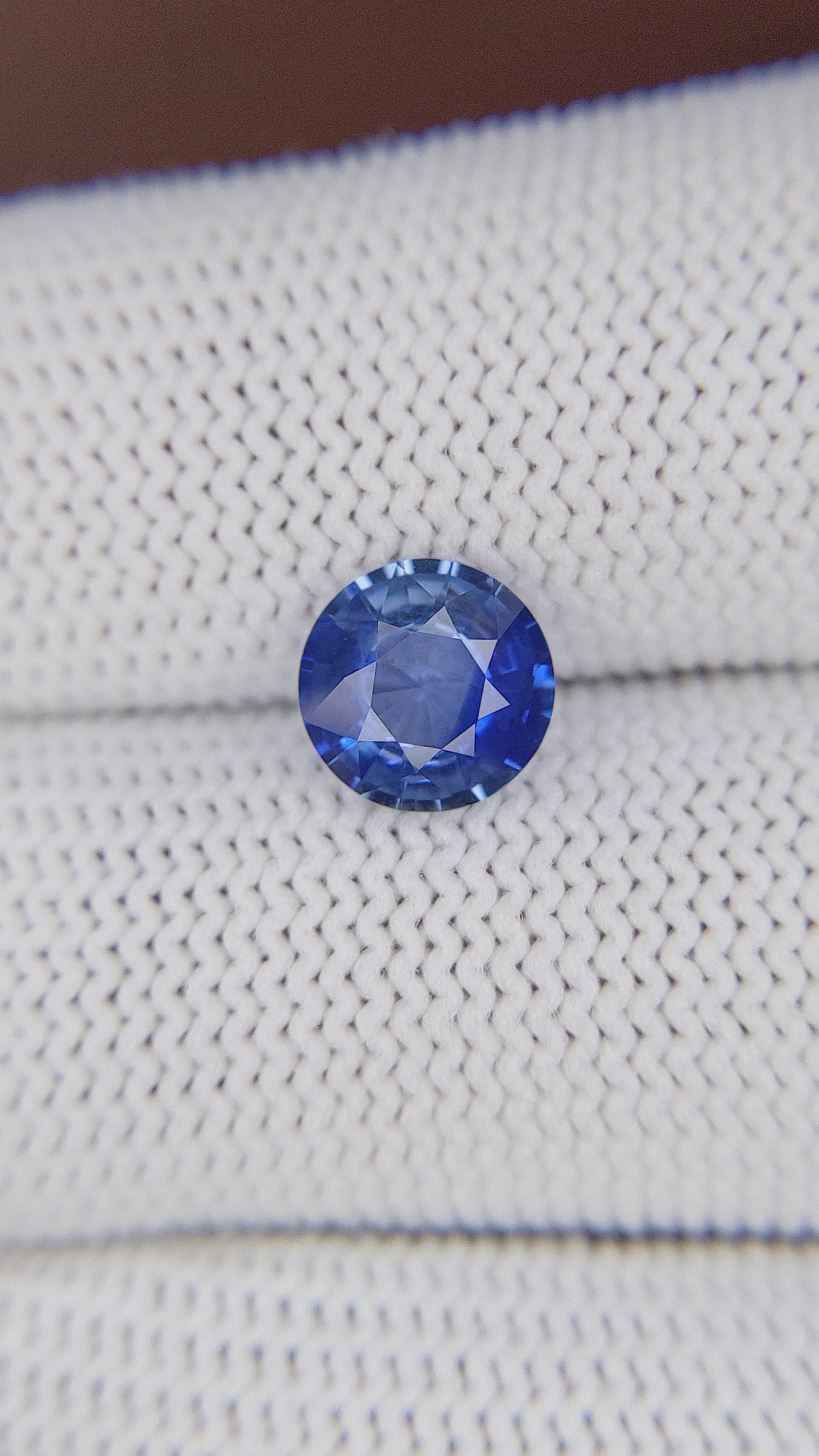 2.04 Ct. Blue Sapphire from Ceylon (Sri Lanka) Size Video