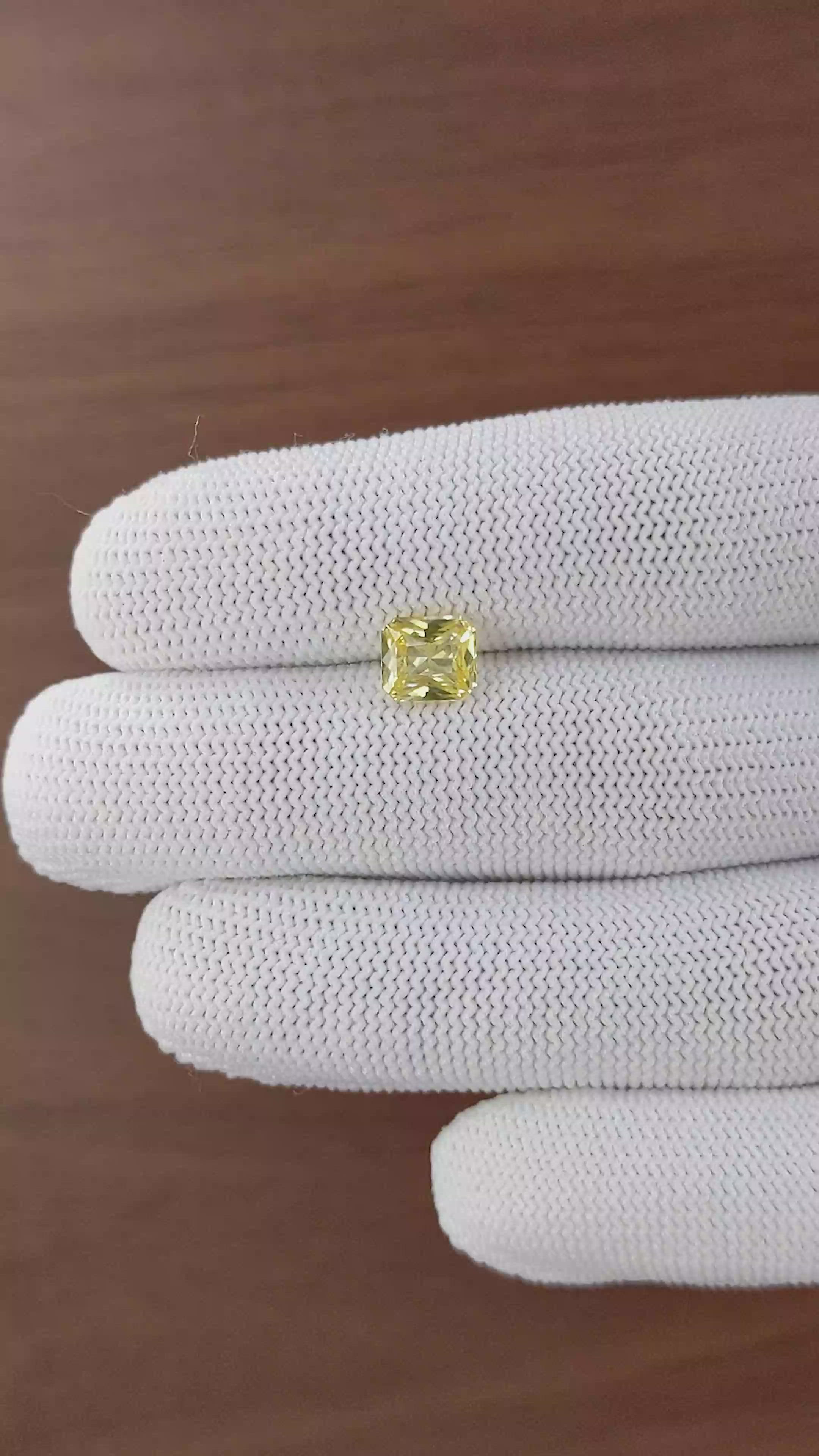 1.92 Ct. Yellow Sapphire from Ceylon (Sri Lanka) Size Video