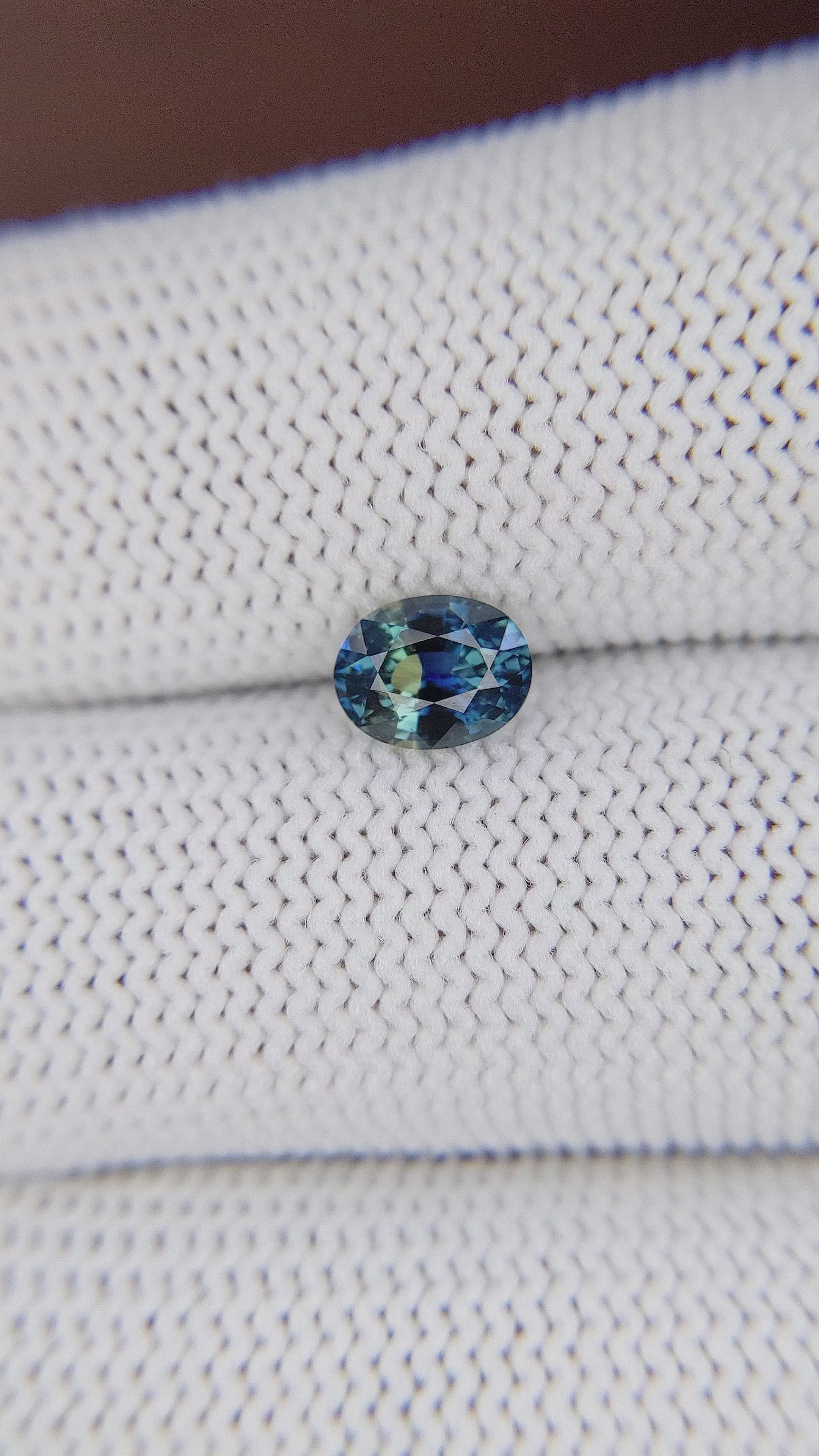 1.02 Ct. Bi Color / Parti Sapphire from Madagascar Size Video