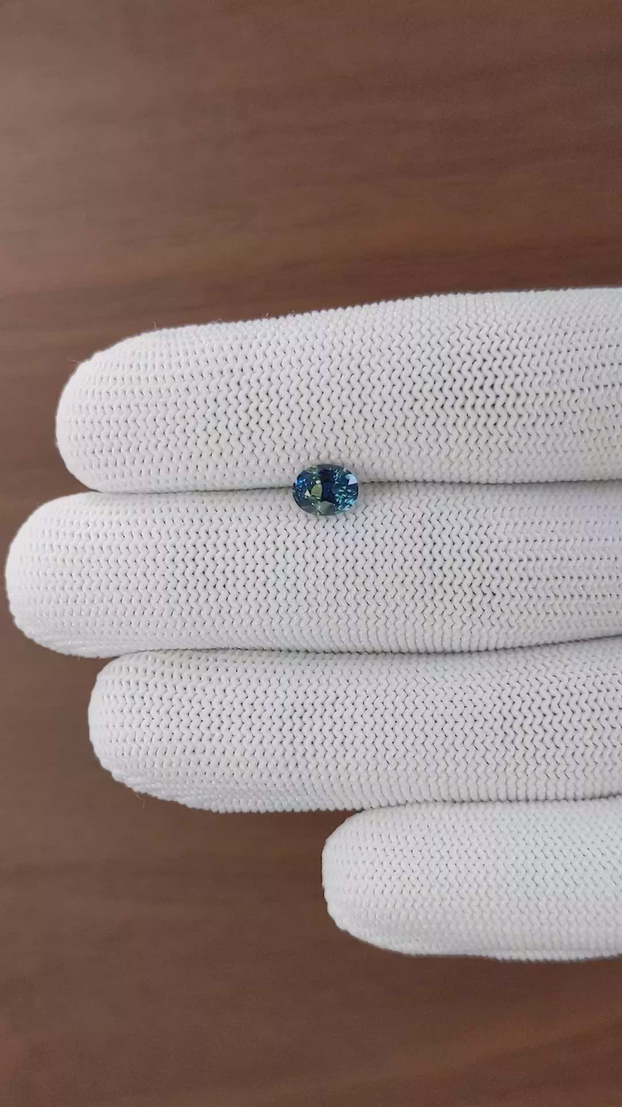 1.02 Ct. Bi Color / Parti Sapphire from Madagascar Size Video