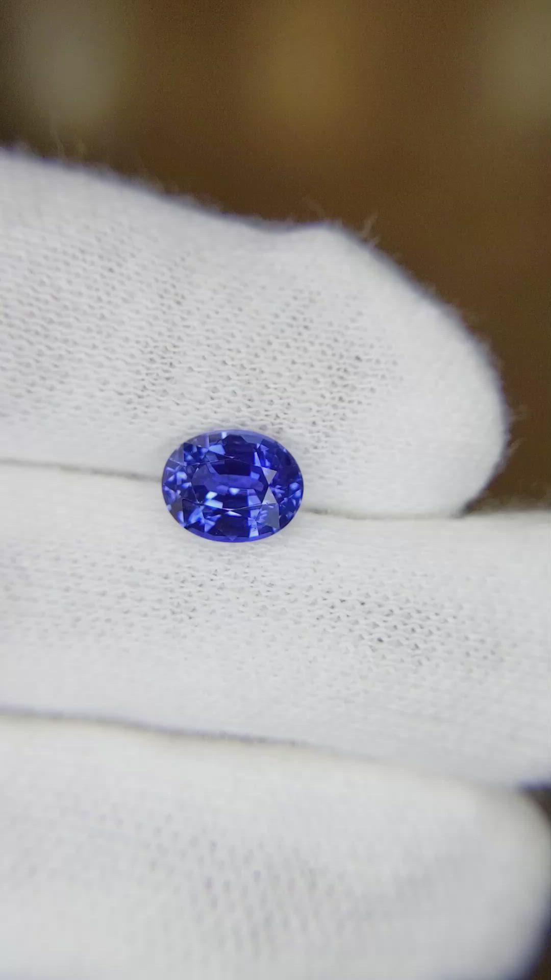 1.88 Ct. Blue Sapphire from Ceylon (Sri Lanka) Size Video