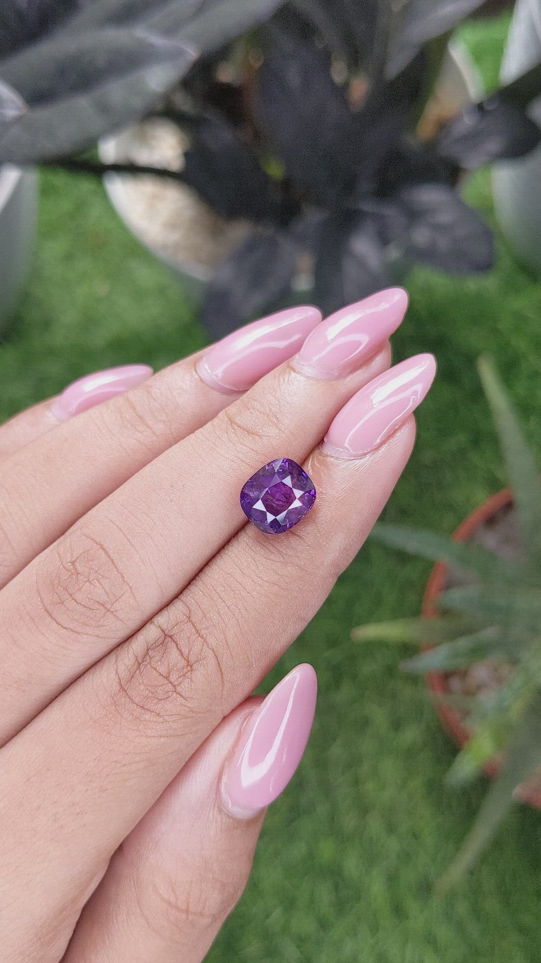 4.32 Ct. Pinkish Purple Sapphire from Tanzania Size Video