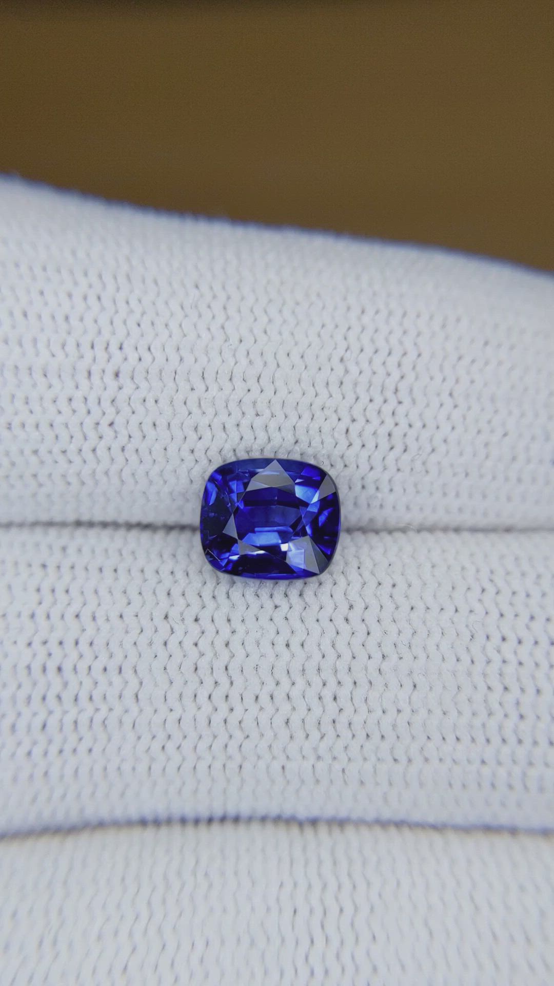 1.94 Ct. Blue Sapphire from Ceylon (Sri Lanka) Size Video