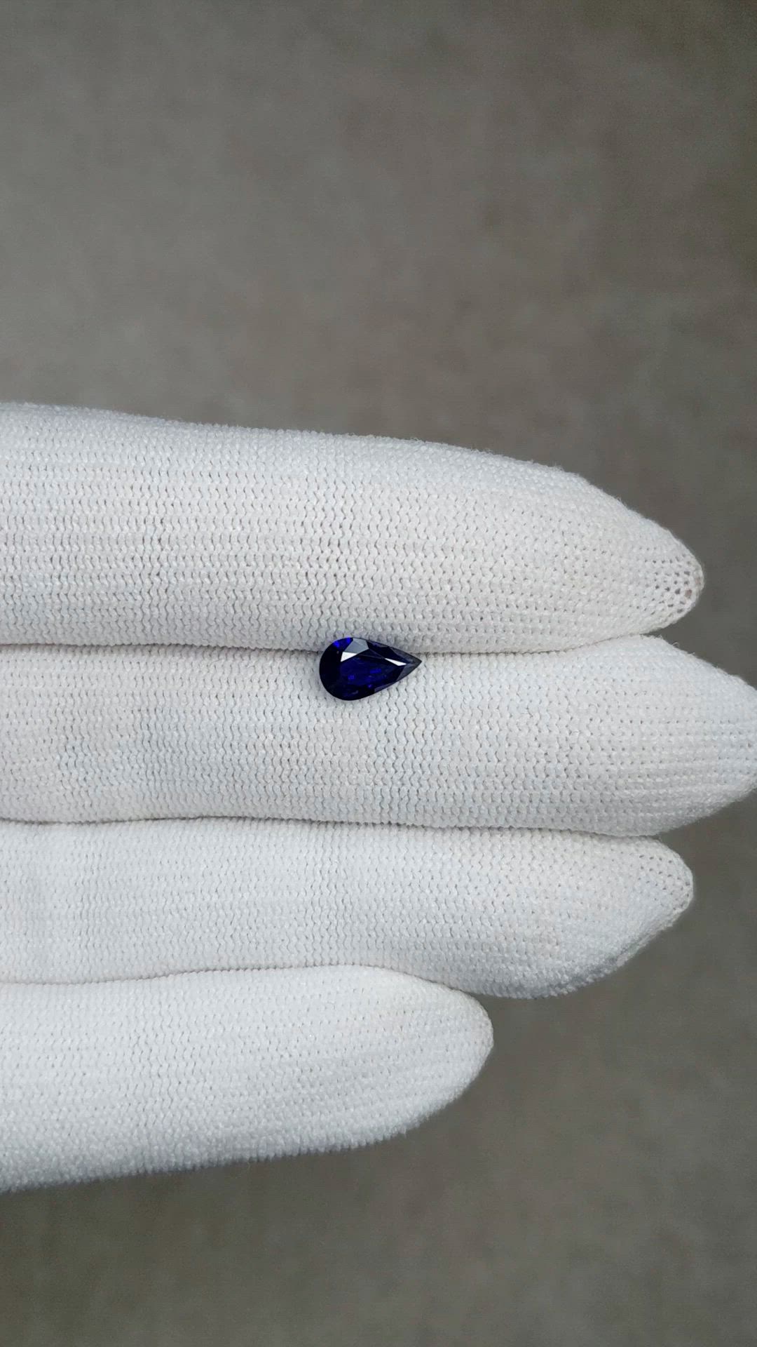 0.93 Ct. Blue Sapphire from Ceylon (Sri Lanka) Size Video