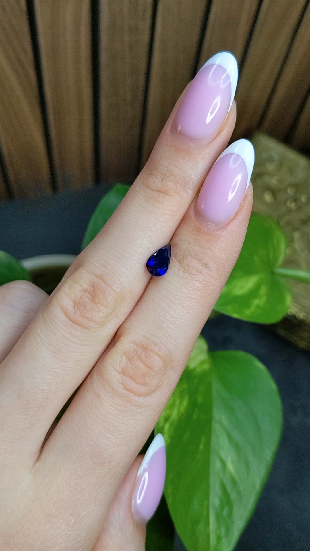 0.93 Ct. Blue Sapphire from Ceylon (Sri Lanka) Size Video