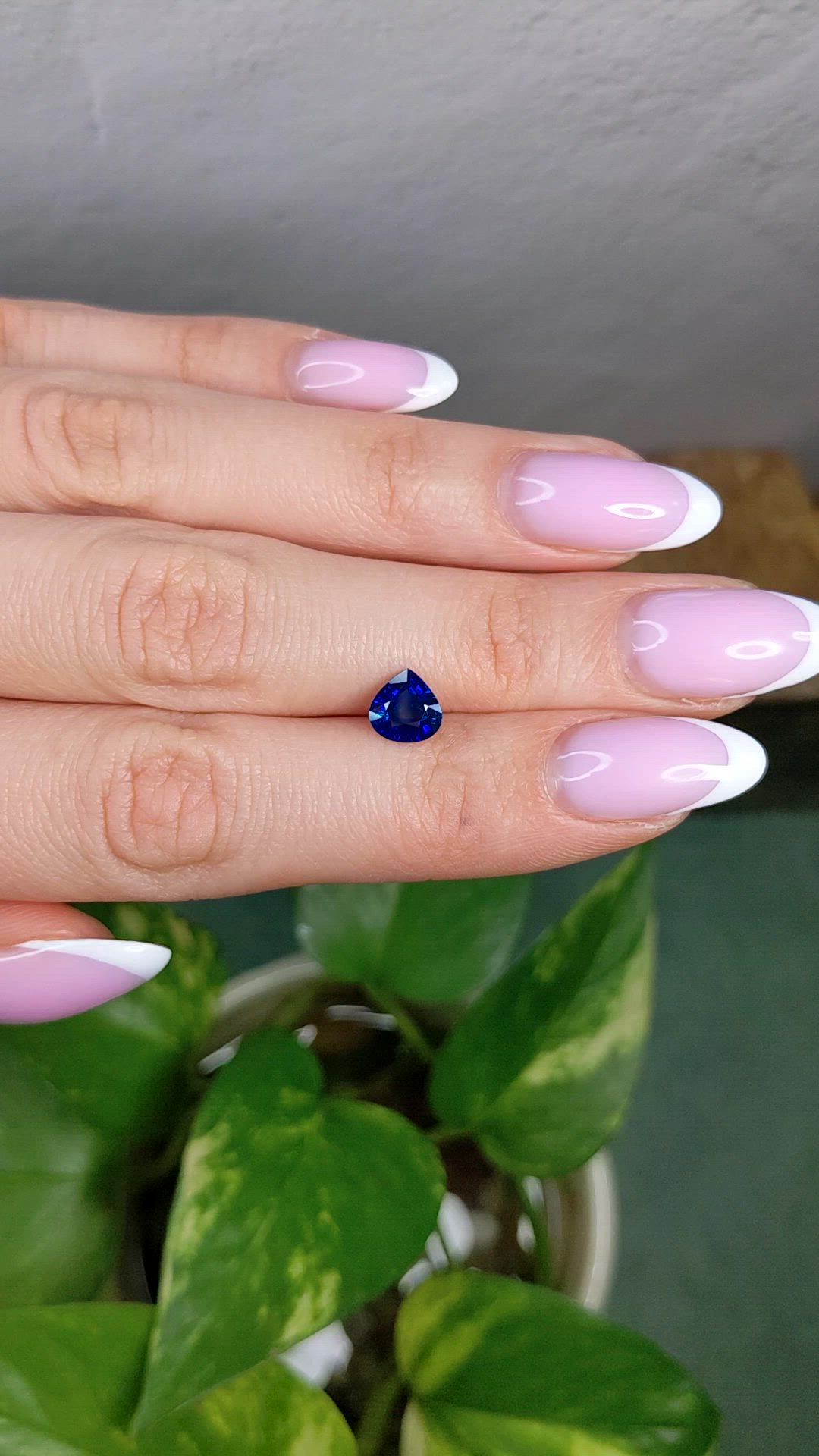 1.31 Ct. Blue Sapphire from Ceylon (Sri Lanka) Size Video