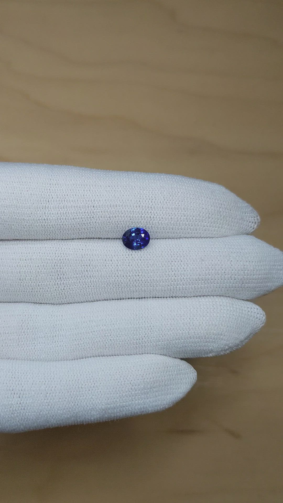 1.13 Ct. Blue Sapphire from Ceylon (Sri Lanka) Size Video