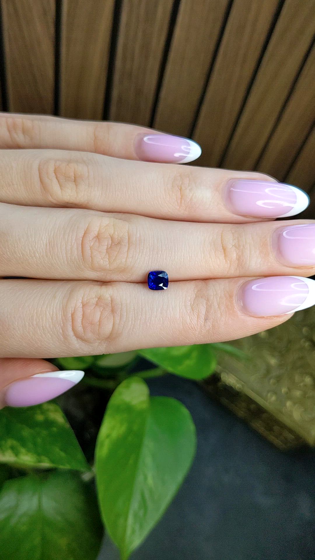 0.91 Ct. Blue Sapphire from Ceylon (Sri Lanka) Size Video