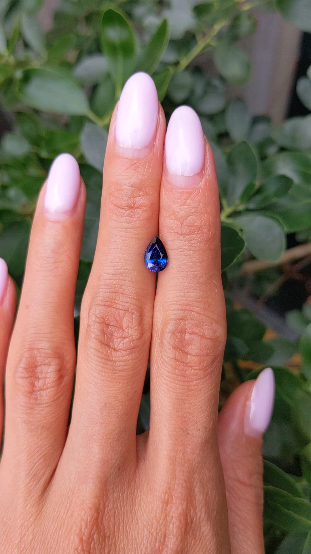 1.32 Ct. Blue Sapphire from Ceylon (Sri Lanka) Size Video