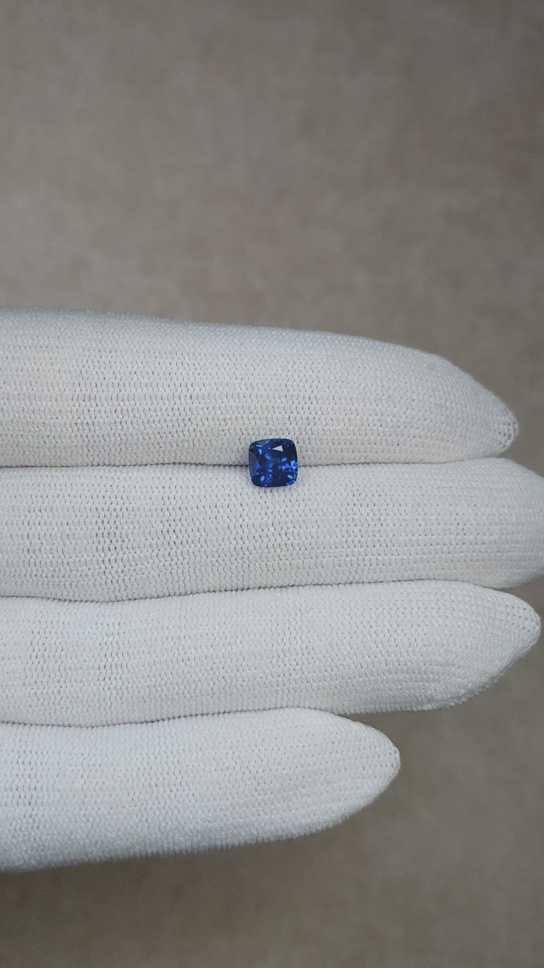 1.35 Ct. Blue Sapphire from Ceylon (Sri Lanka) Size Video