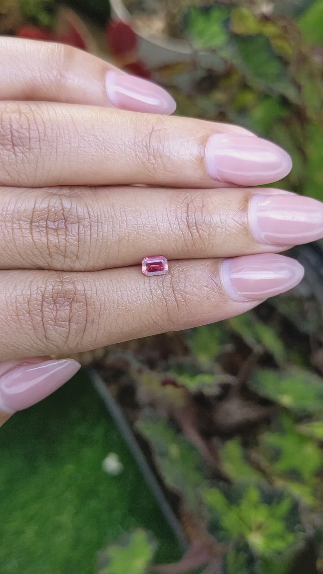 0.46 Ct. Reddish Pink Sapphire from Ceylon (Sri Lanka) Size Video