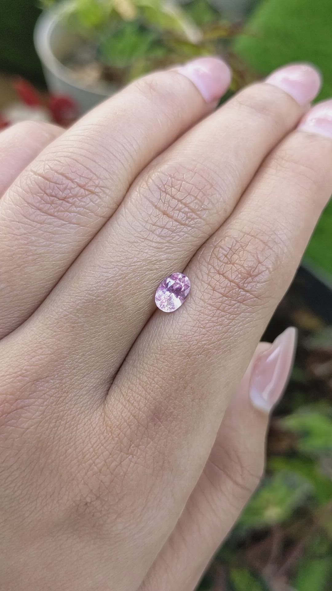 0.90 Ct. Purplish Pink Sapphire from Ceylon (Sri Lanka) Size Video