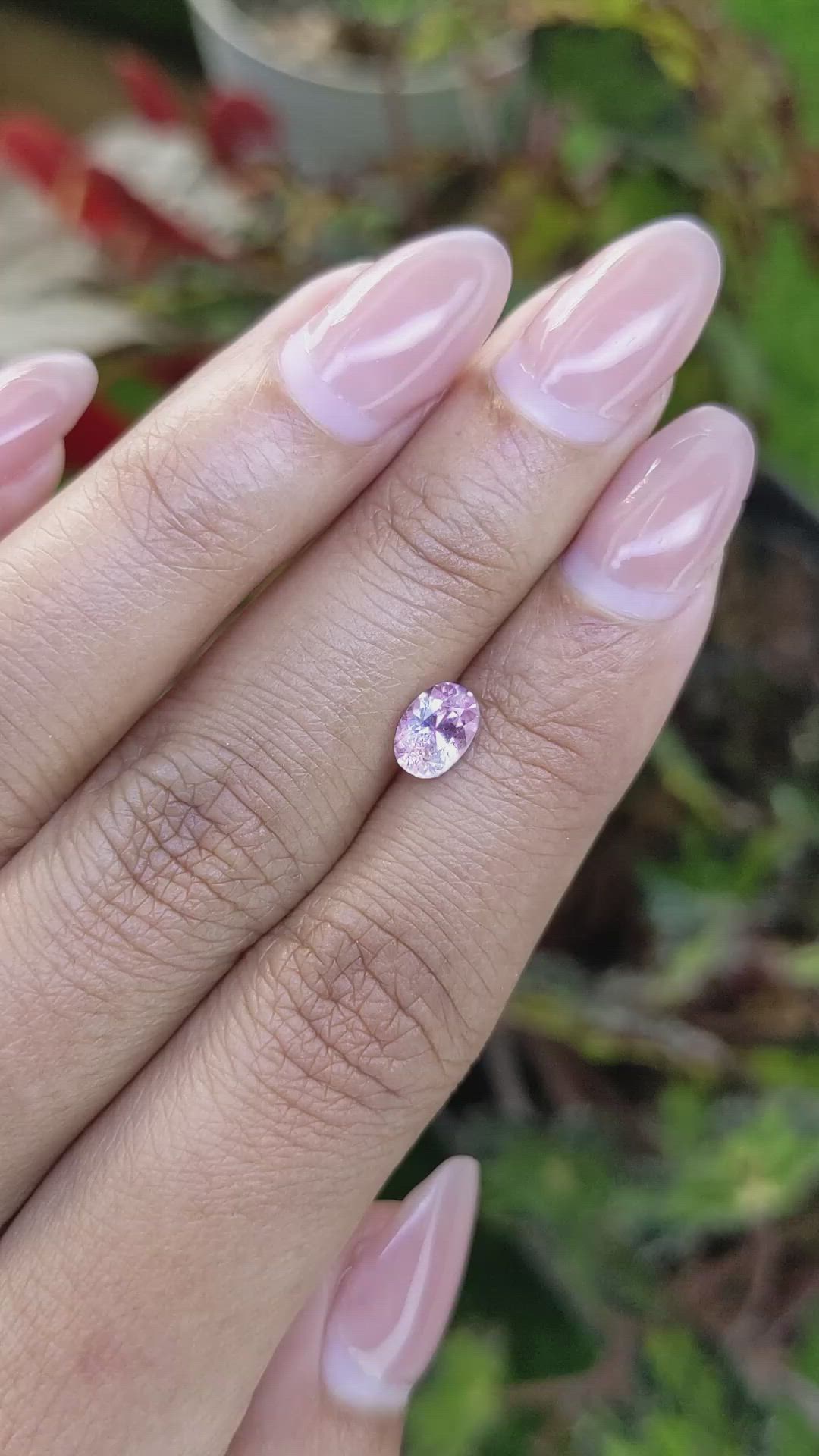 0.90 Ct. Purplish Pink Sapphire from Ceylon (Sri Lanka) Size Video