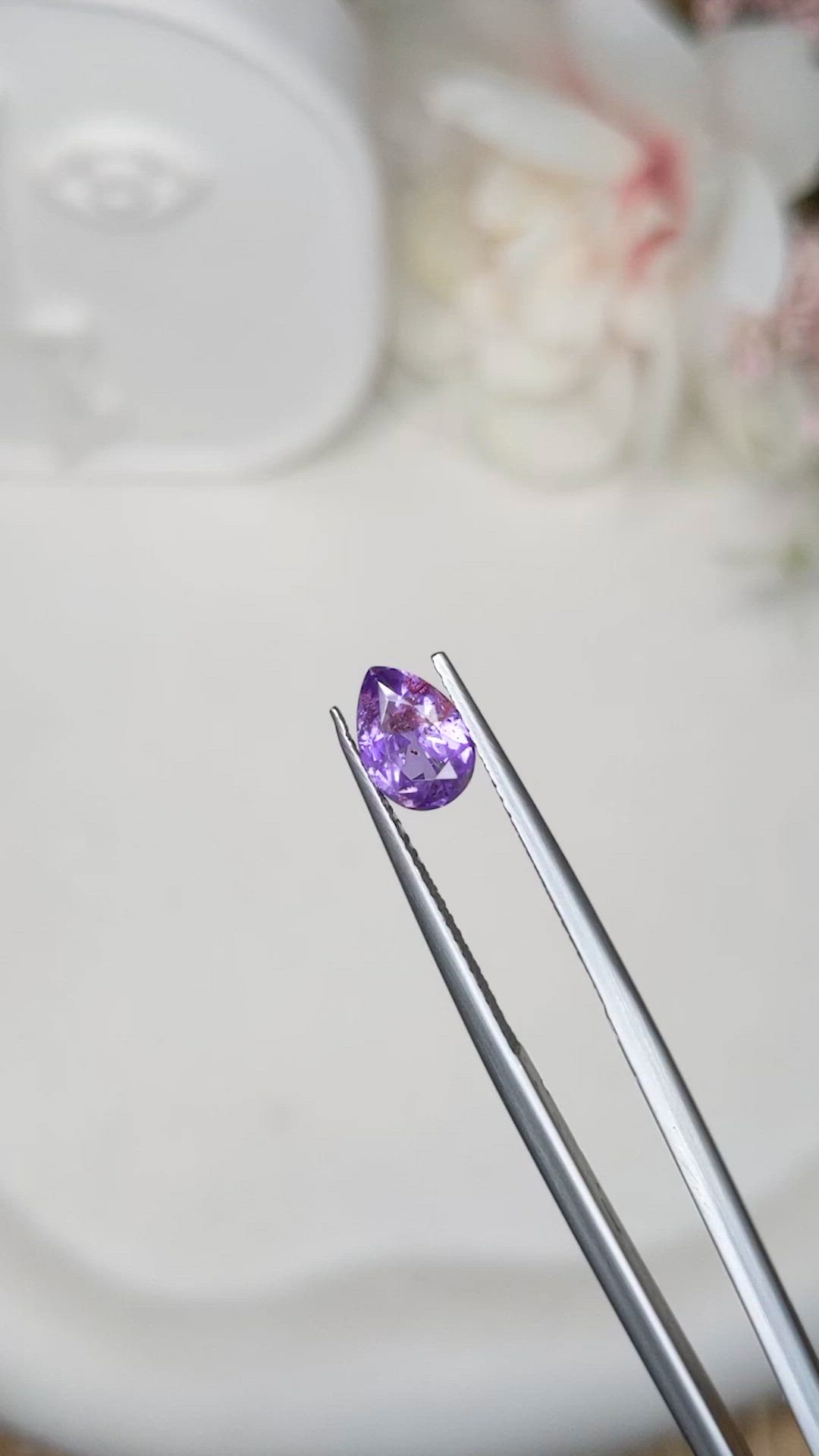 1.10 Ct. Pinkish Purple Sapphire from Ceylon (Sri Lanka) Size Video