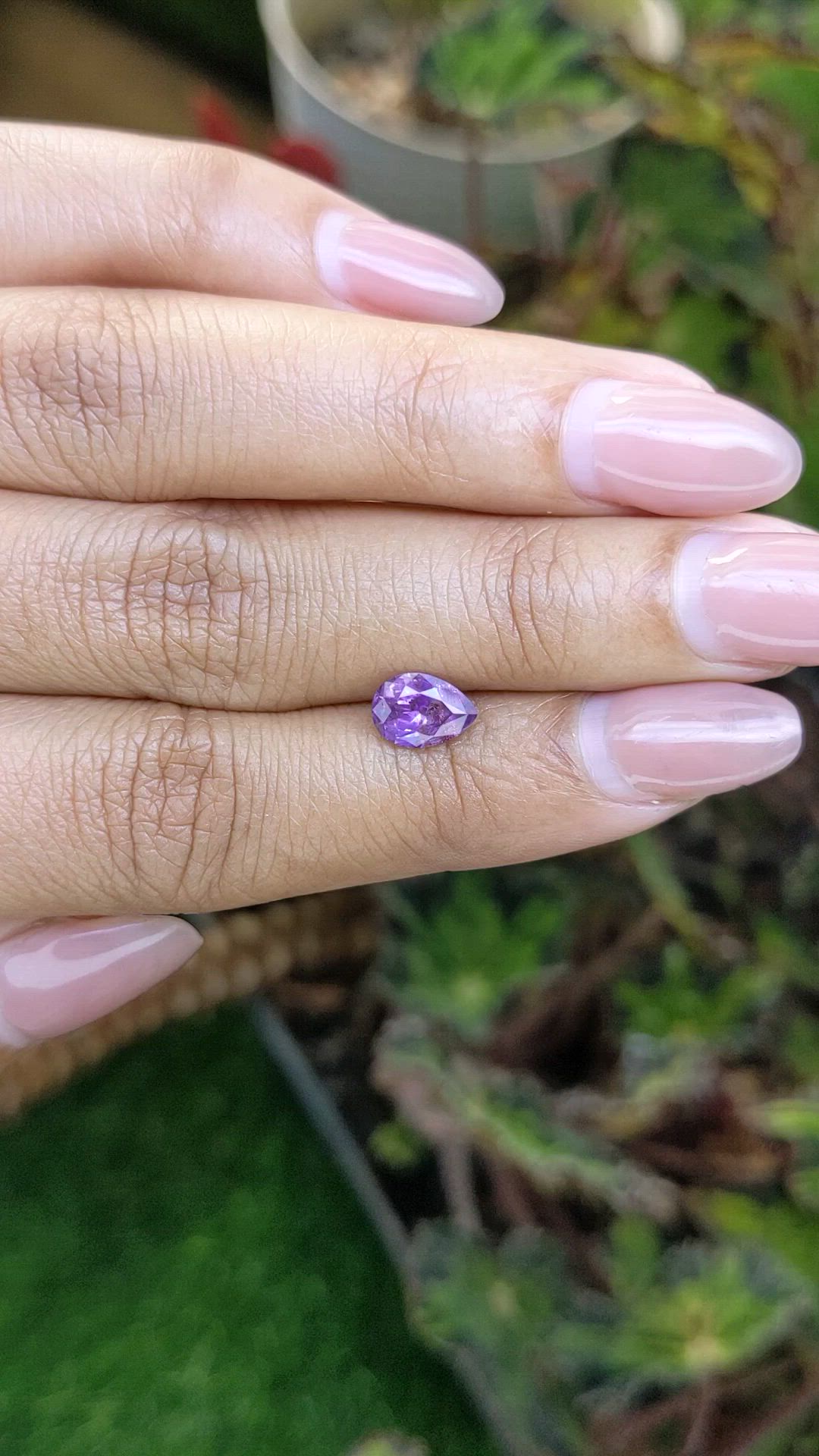 1.10 Ct. Pinkish Purple Sapphire from Ceylon (Sri Lanka) Size Video