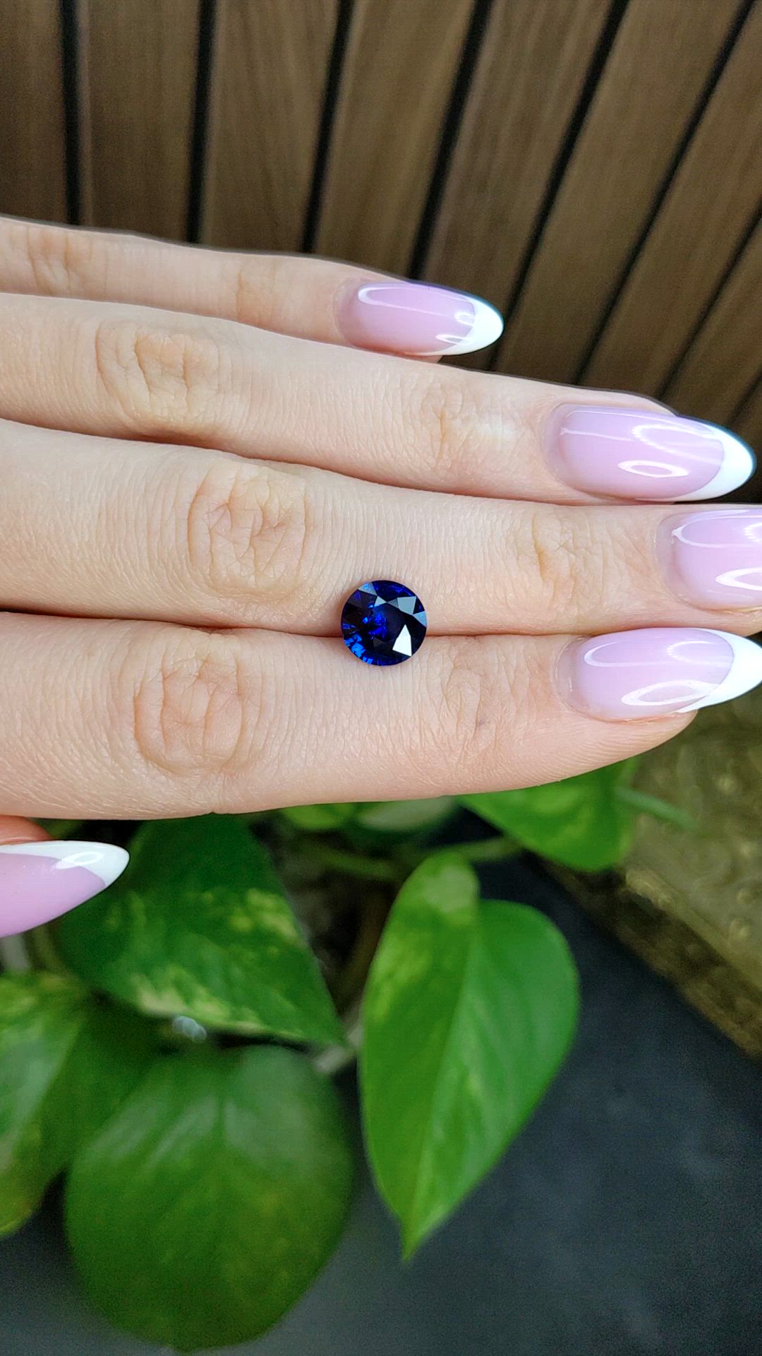 2.76 Ct. Blue Sapphire from Ceylon (Sri Lanka) Size Video