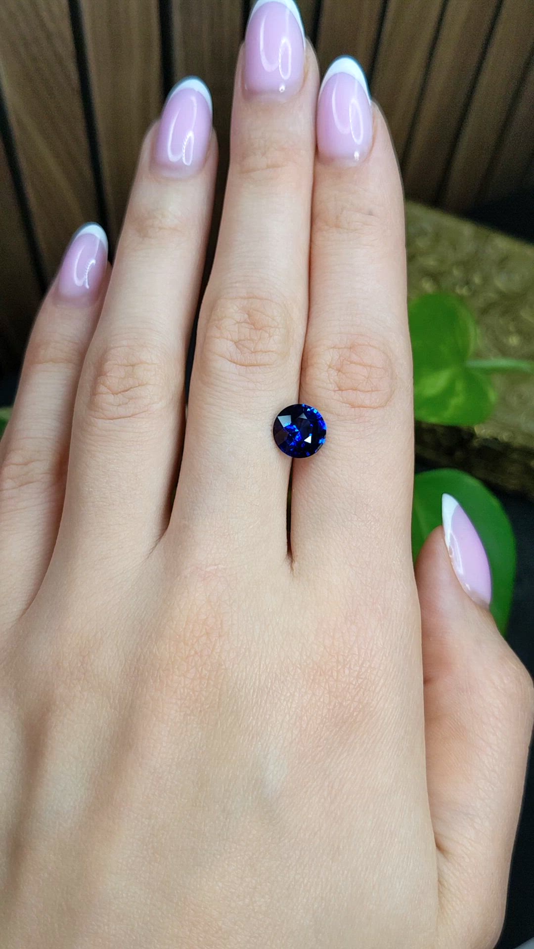 2.76 Ct. Blue Sapphire from Ceylon (Sri Lanka) Size Video