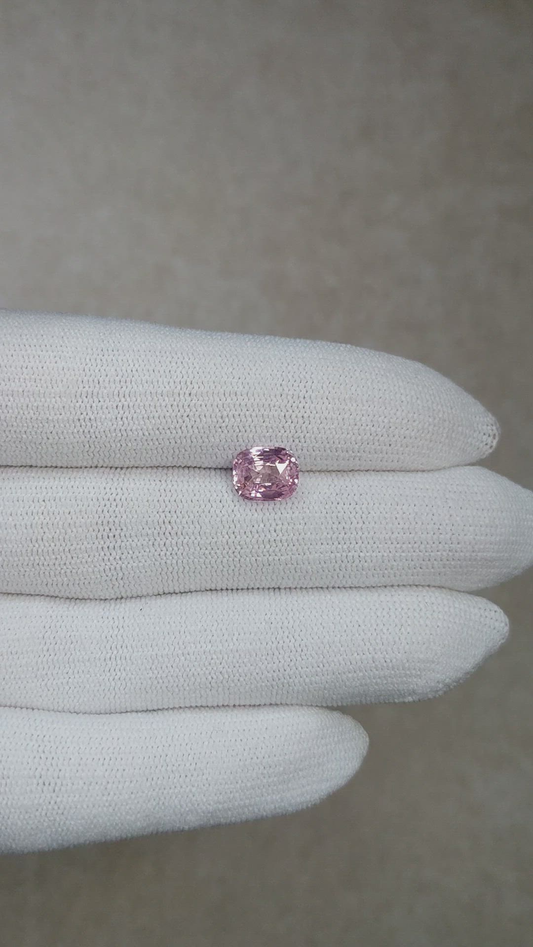 2.54 Ct. Pink Sapphire from Ceylon (Sri Lanka) Size Video
