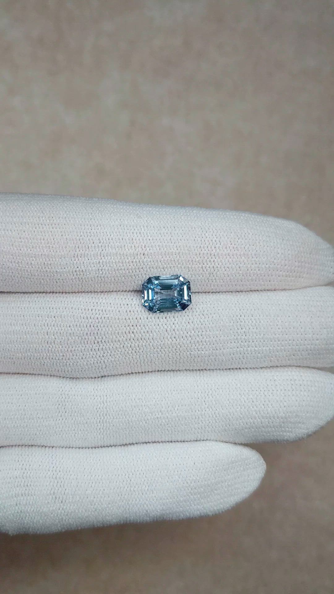 3.46 Ct. Blue Sapphire from Ceylon (Sri Lanka) Size Video
