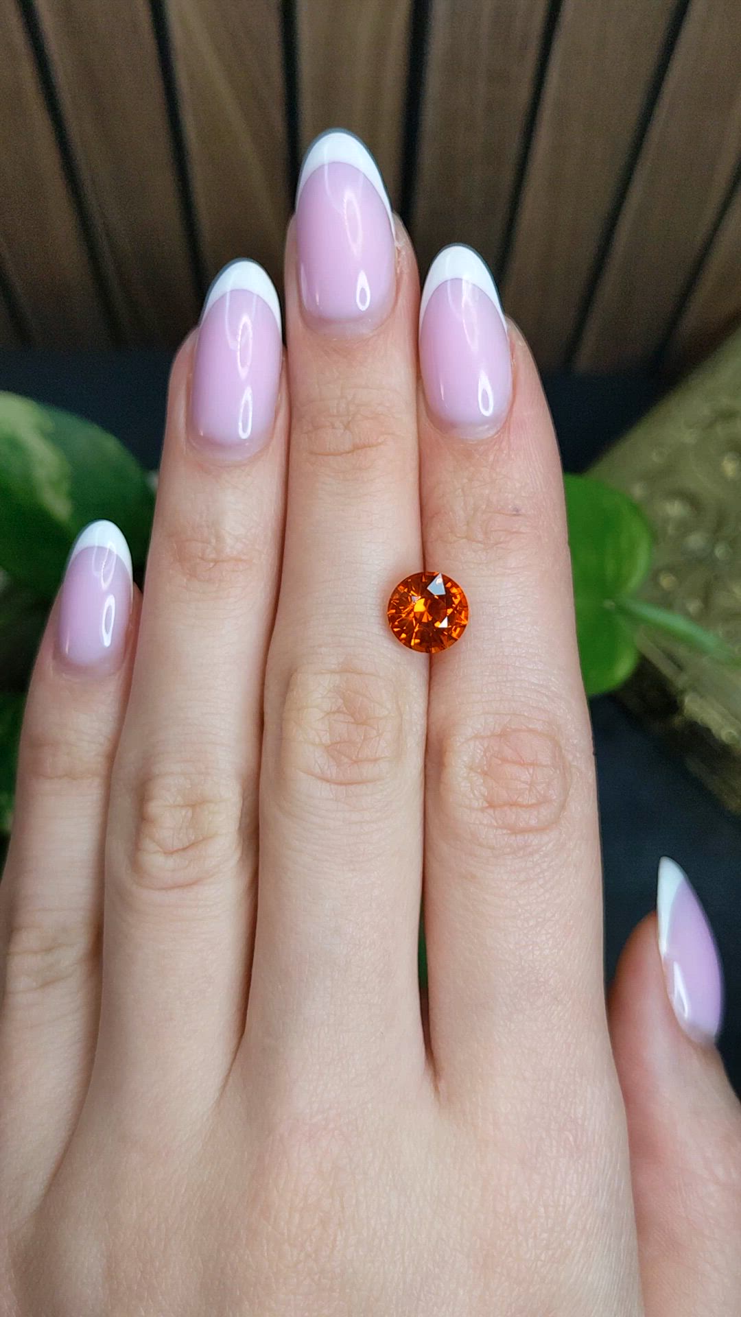 4.03 Ct. Orange Sapphire from Ceylon (Sri Lanka) Size Video