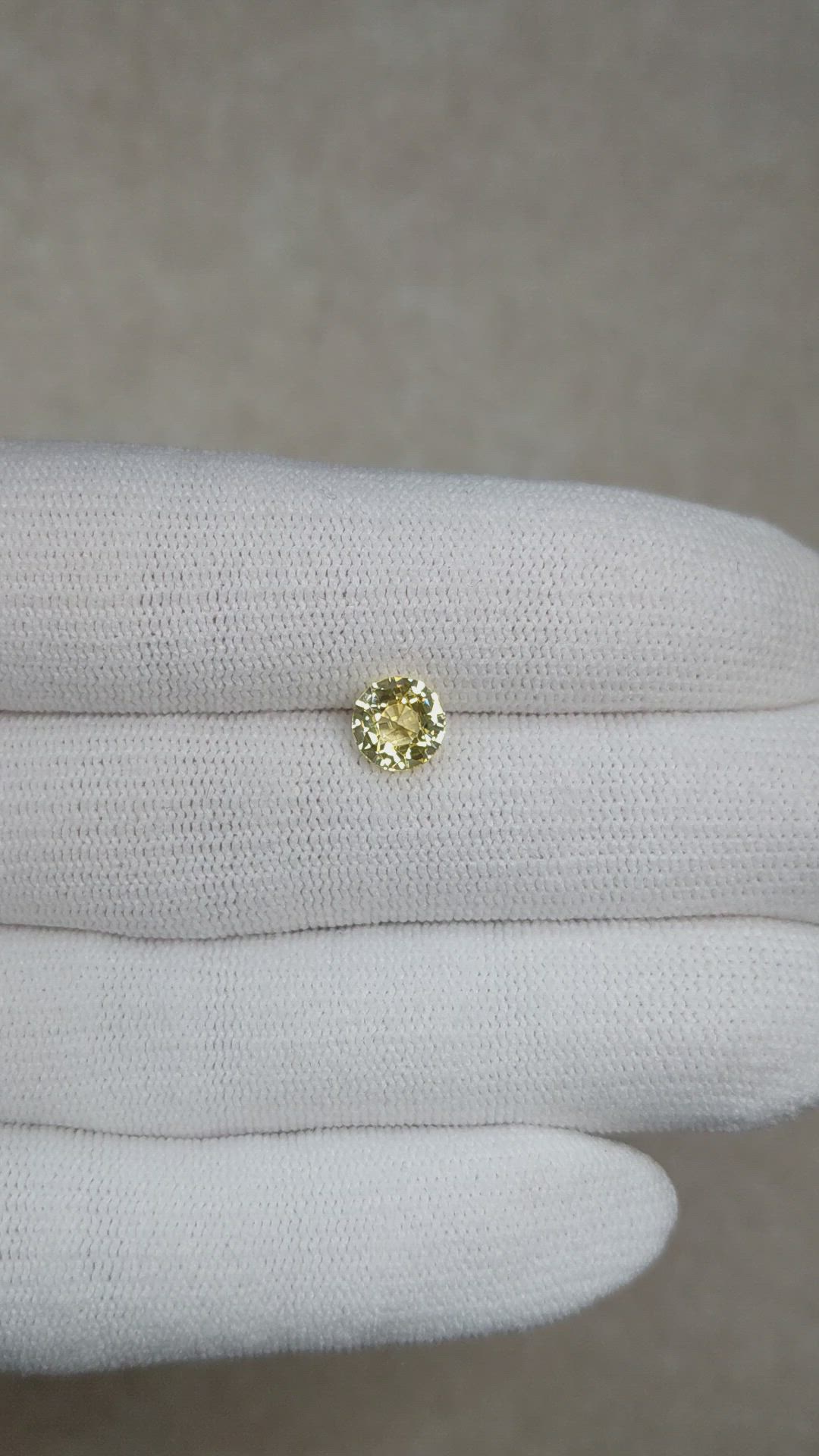 1.84 Ct. Yellow Sapphire from Ceylon (Sri Lanka) Size Video