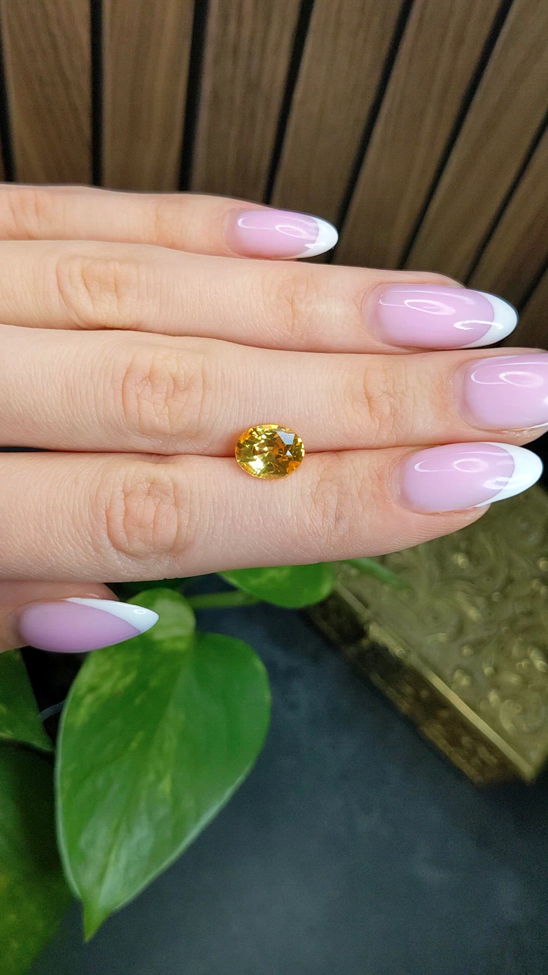 3.37 Ct. Yellow Sapphire from Ceylon (Sri Lanka) Size Video