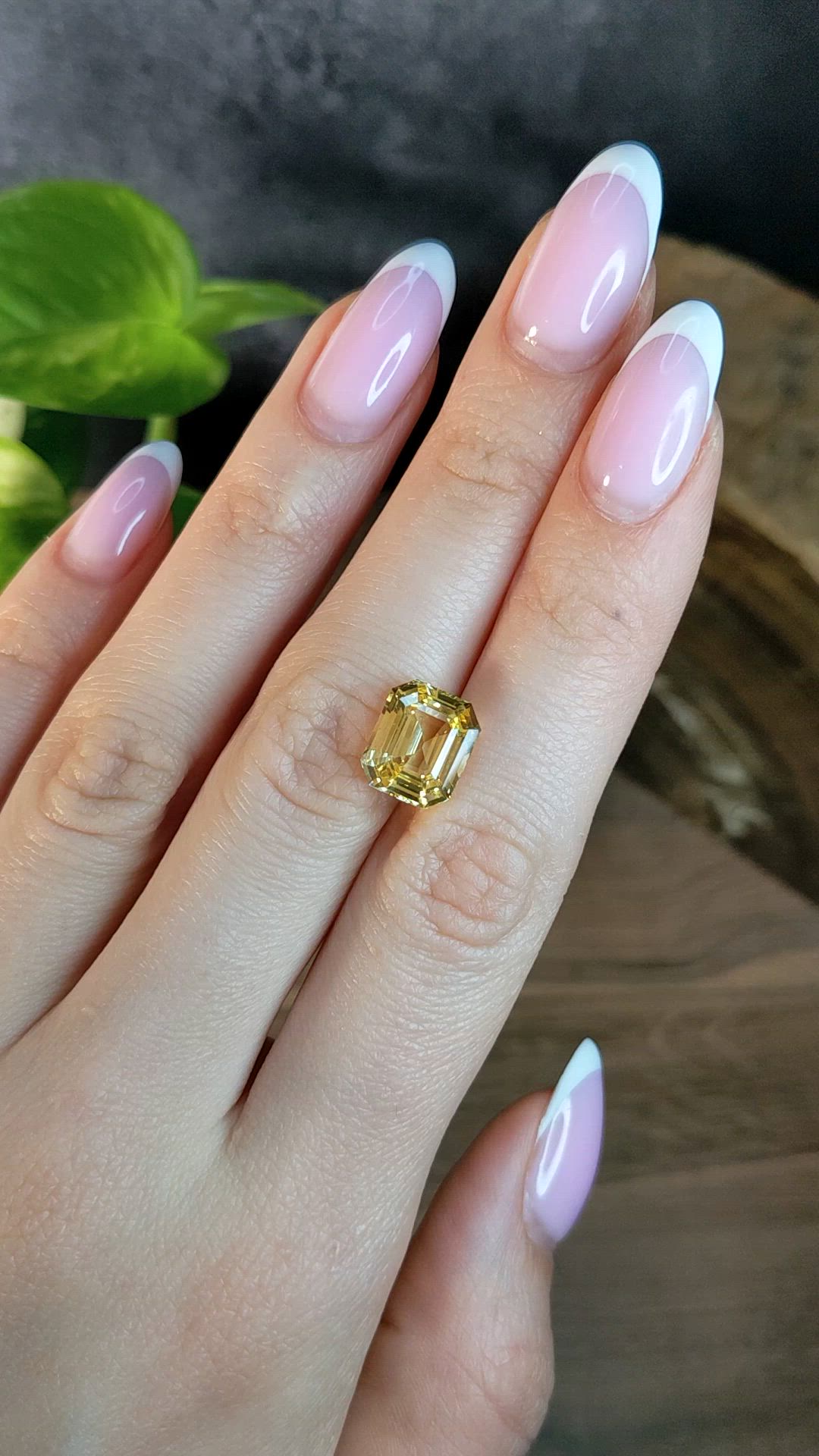 6.06 Ct. Yellow Sapphire from Ceylon (Sri Lanka) Size Video