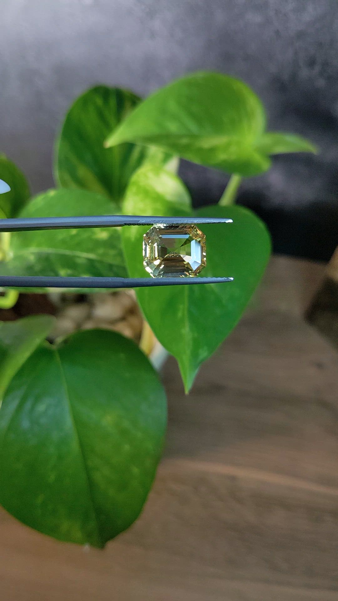 6.06 Ct. Yellow Sapphire from Ceylon (Sri Lanka) Size Video