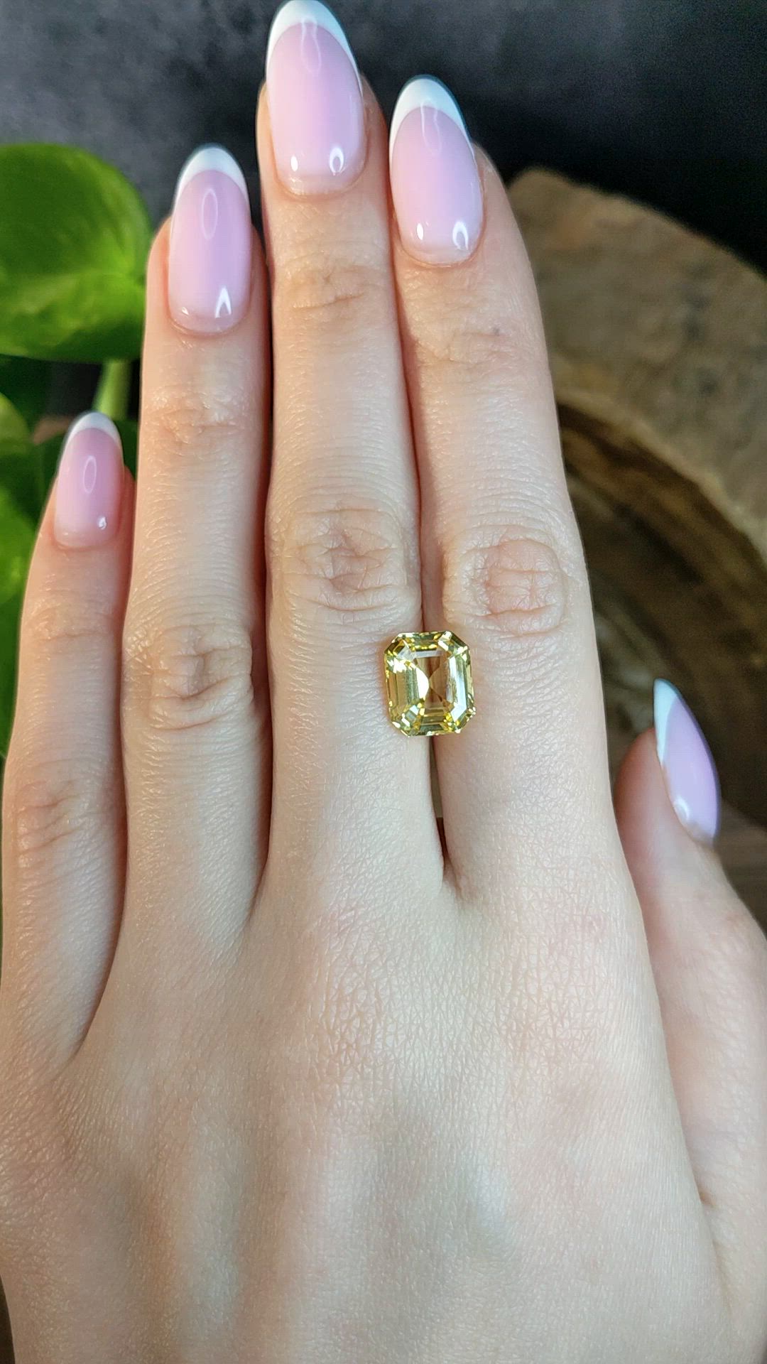 6.06 Ct. Yellow Sapphire from Ceylon (Sri Lanka) Size Video