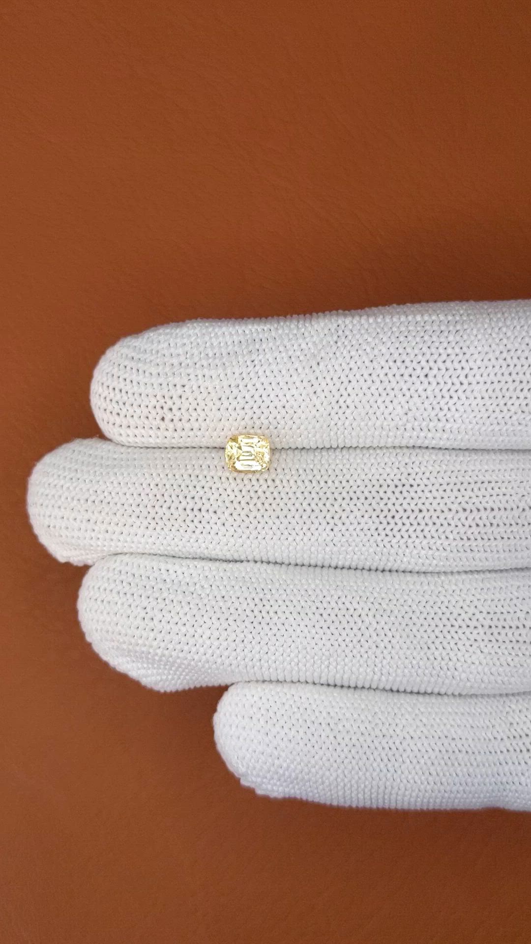 1.26 Ct. Yellow Sapphire from Ceylon (Sri Lanka) Size Video