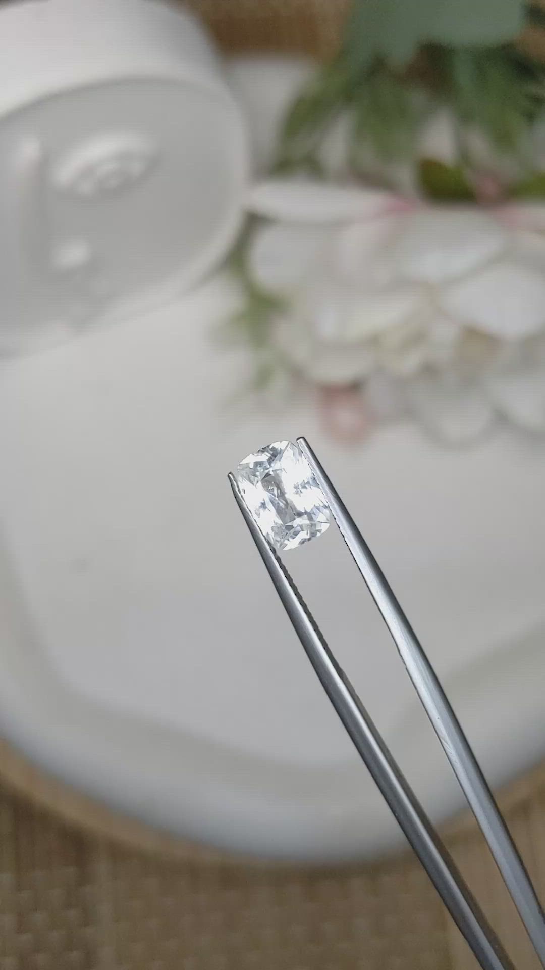 1.75 Ct. White Sapphire from Ceylon (Sri Lanka) Size Video