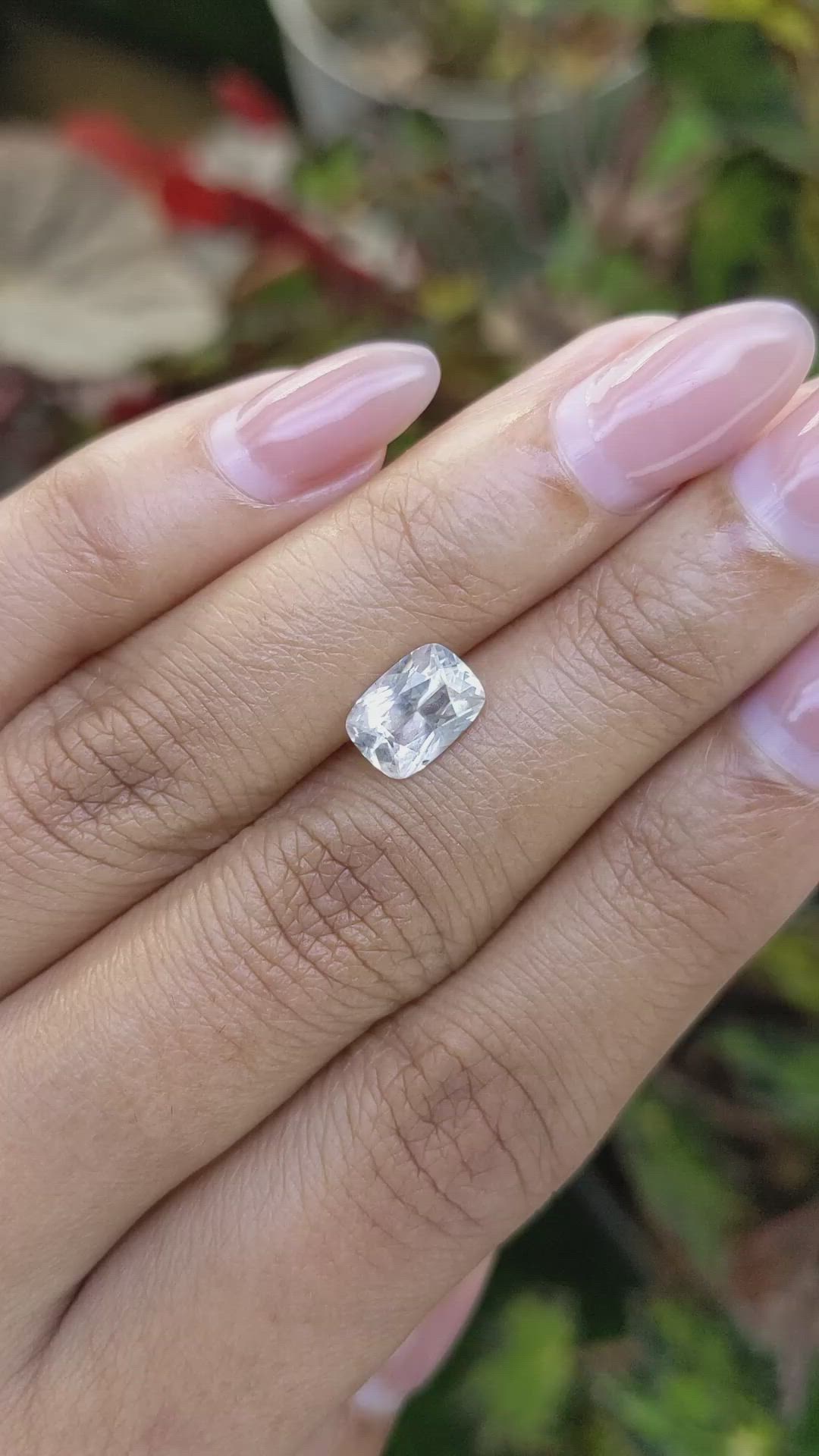 1.75 Ct. White Sapphire from Ceylon (Sri Lanka) Size Video