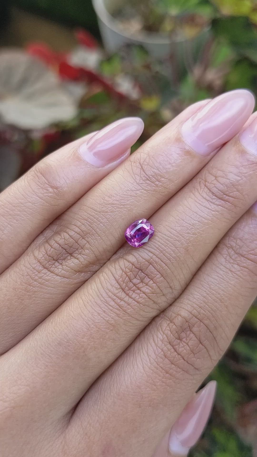 1.25 Ct. Pinkish Purple Sapphire from Ceylon (Sri Lanka) Size Video