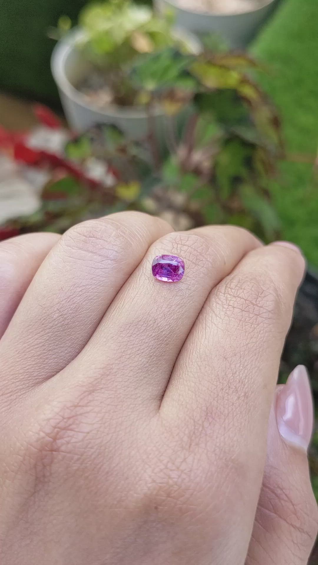 1.25 Ct. Pinkish Purple Sapphire from Ceylon (Sri Lanka) Size Video