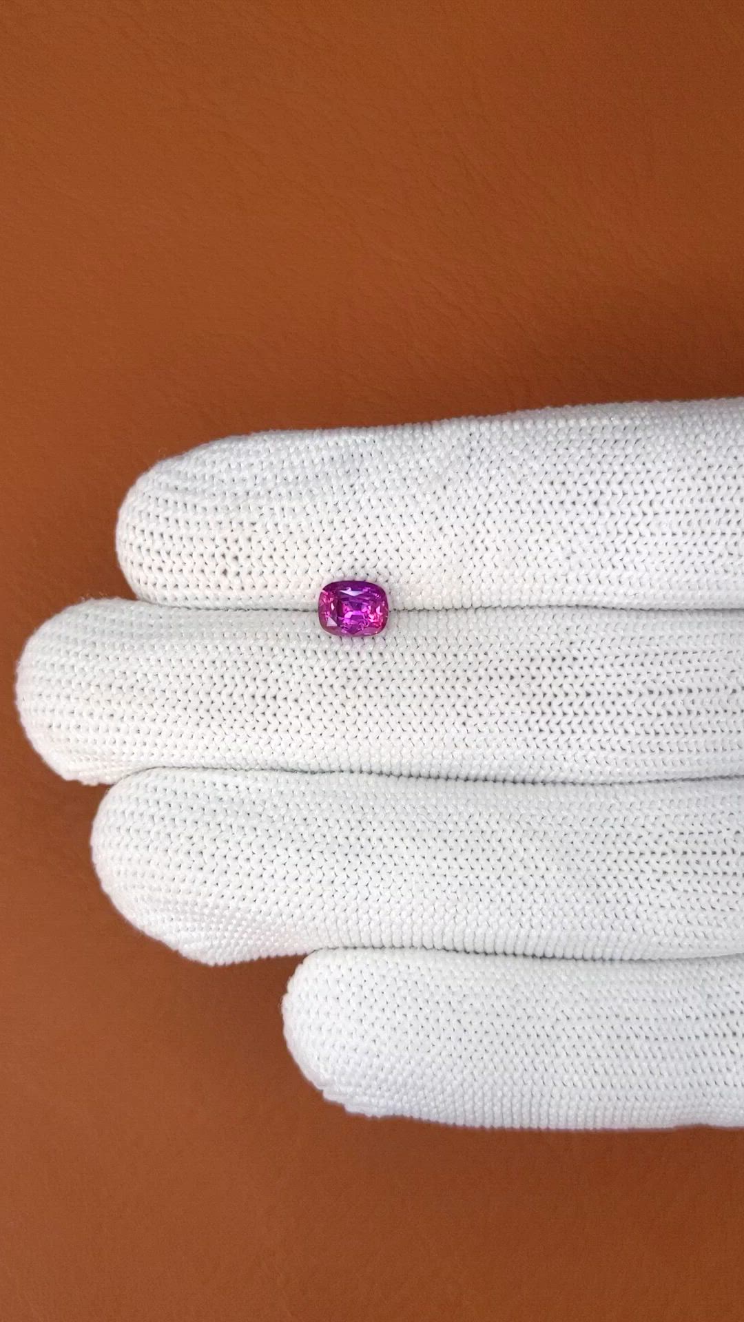 1.25 Ct. Pinkish Purple Sapphire from Ceylon (Sri Lanka) Size Video