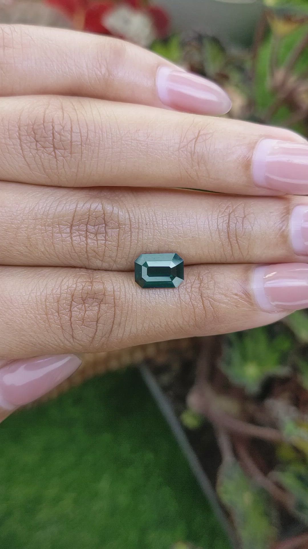 2.33 Ct. Greenish Blue Sapphire from Ceylon (Sri Lanka) Size Video