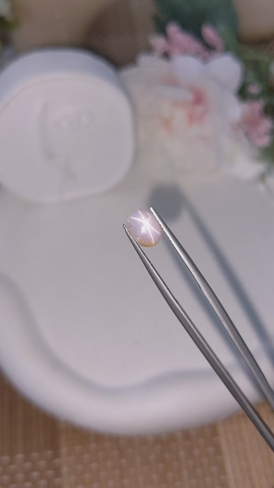 2.67 Ct. Grey Cabochon Star Sapphire from Ceylon (Sri Lanka) Size Video