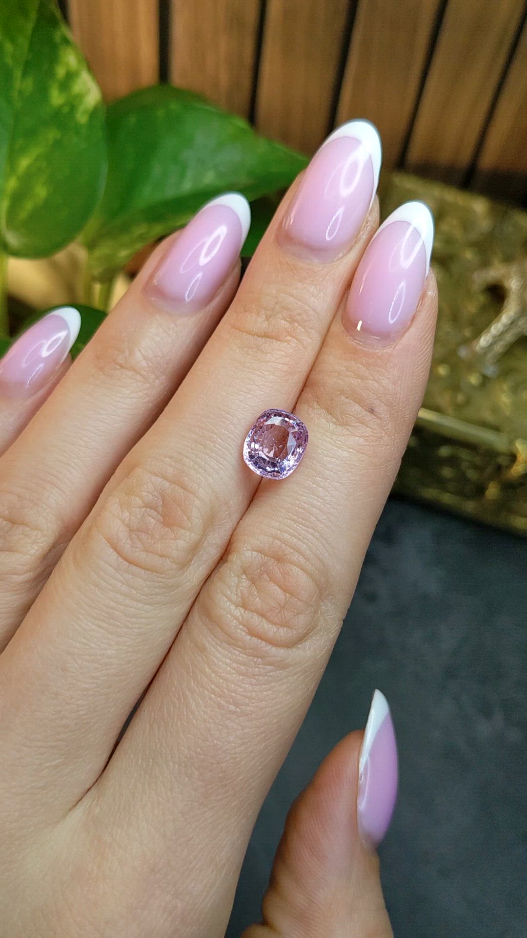 3.53 Ct. Purplish Pink Sapphire from Ceylon (Sri Lanka) Size Video