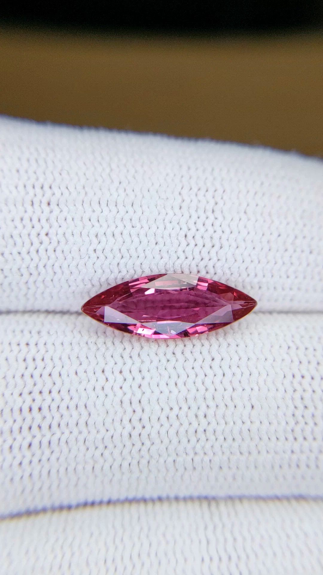 2.93 Ct. Pink Sapphire from Ceylon (Sri Lanka) Size Video