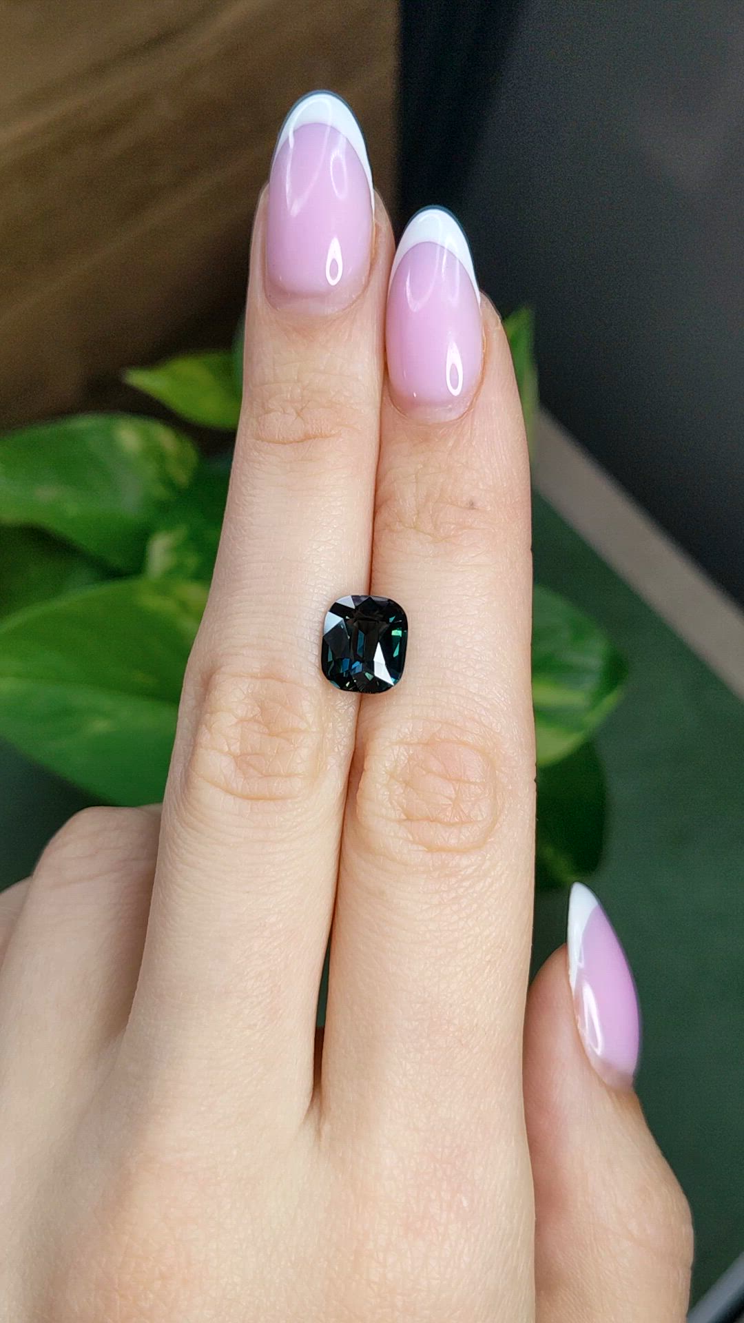 4.12 Ct. Greenish Blue Sapphire Size Video
