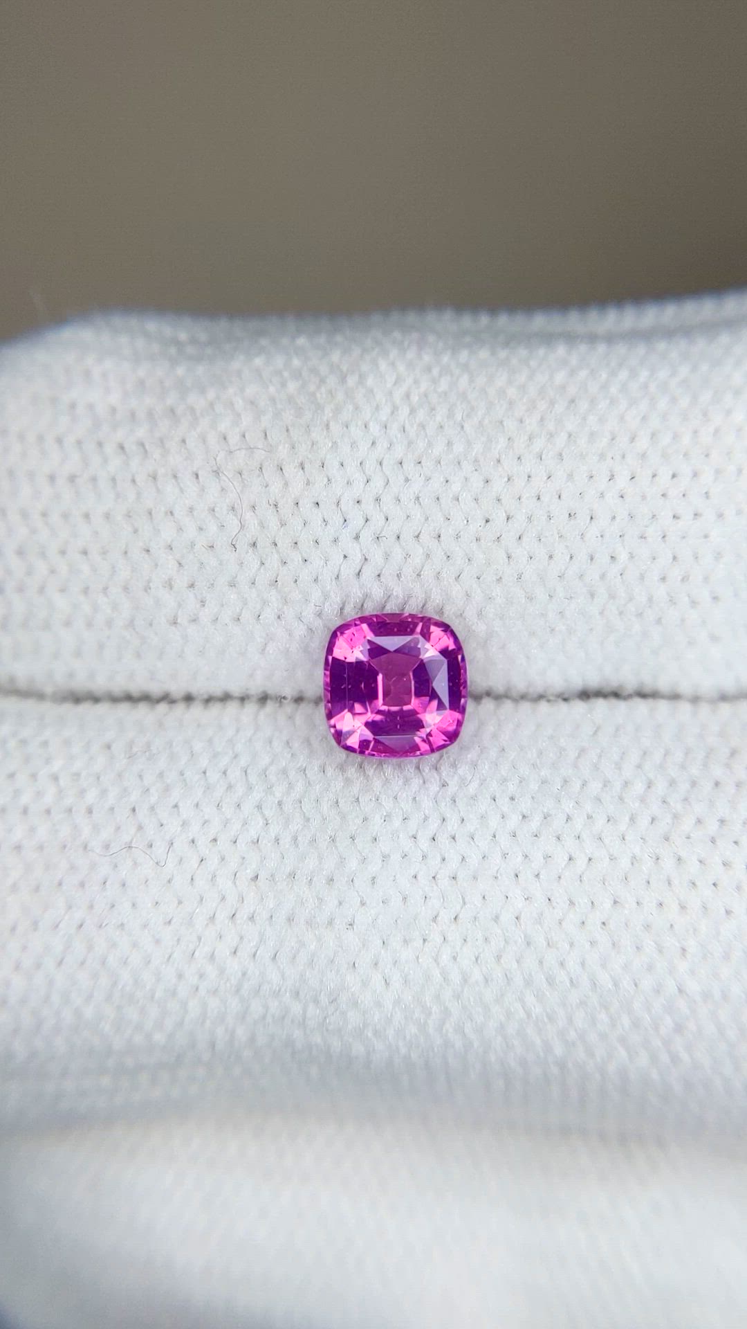 1.08 Ct. Purplish Pink Sapphire from Ceylon (Sri Lanka) Size Video