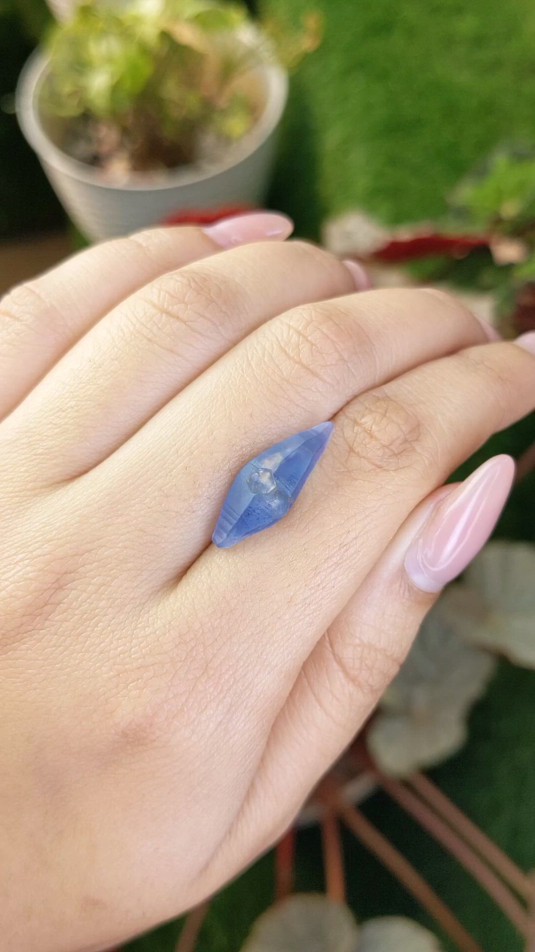 9.36 Ct. Blue Sapphire from Ceylon (Sri Lanka) Size Video