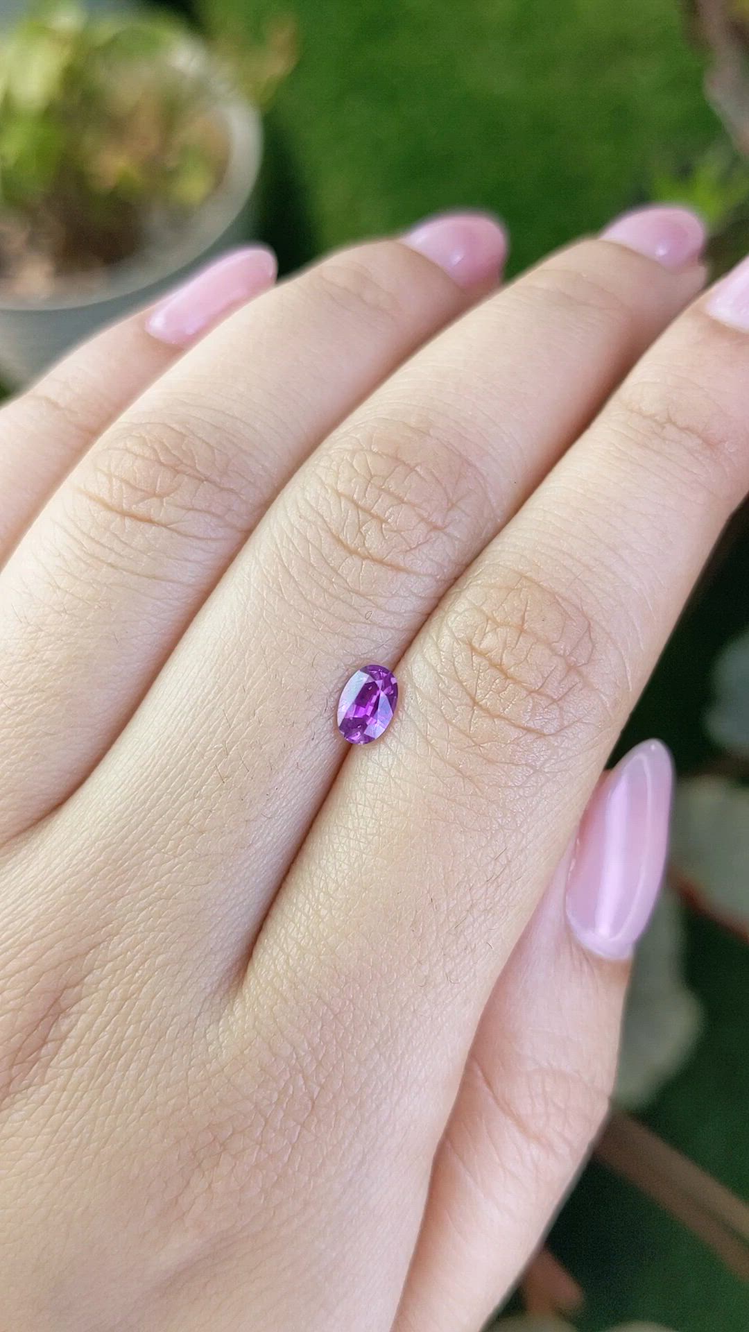 0.57 Ct. Pinkish Purple Sapphire from Ceylon (Sri Lanka) Size Video