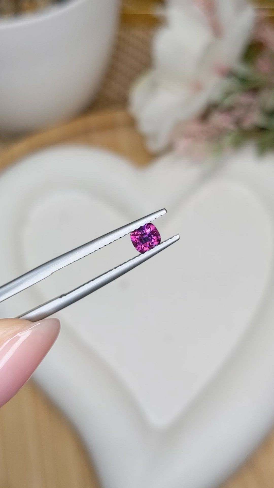 0.52 Ct. Pinkish Purple Sapphire from Ceylon (Sri Lanka) Size Video
