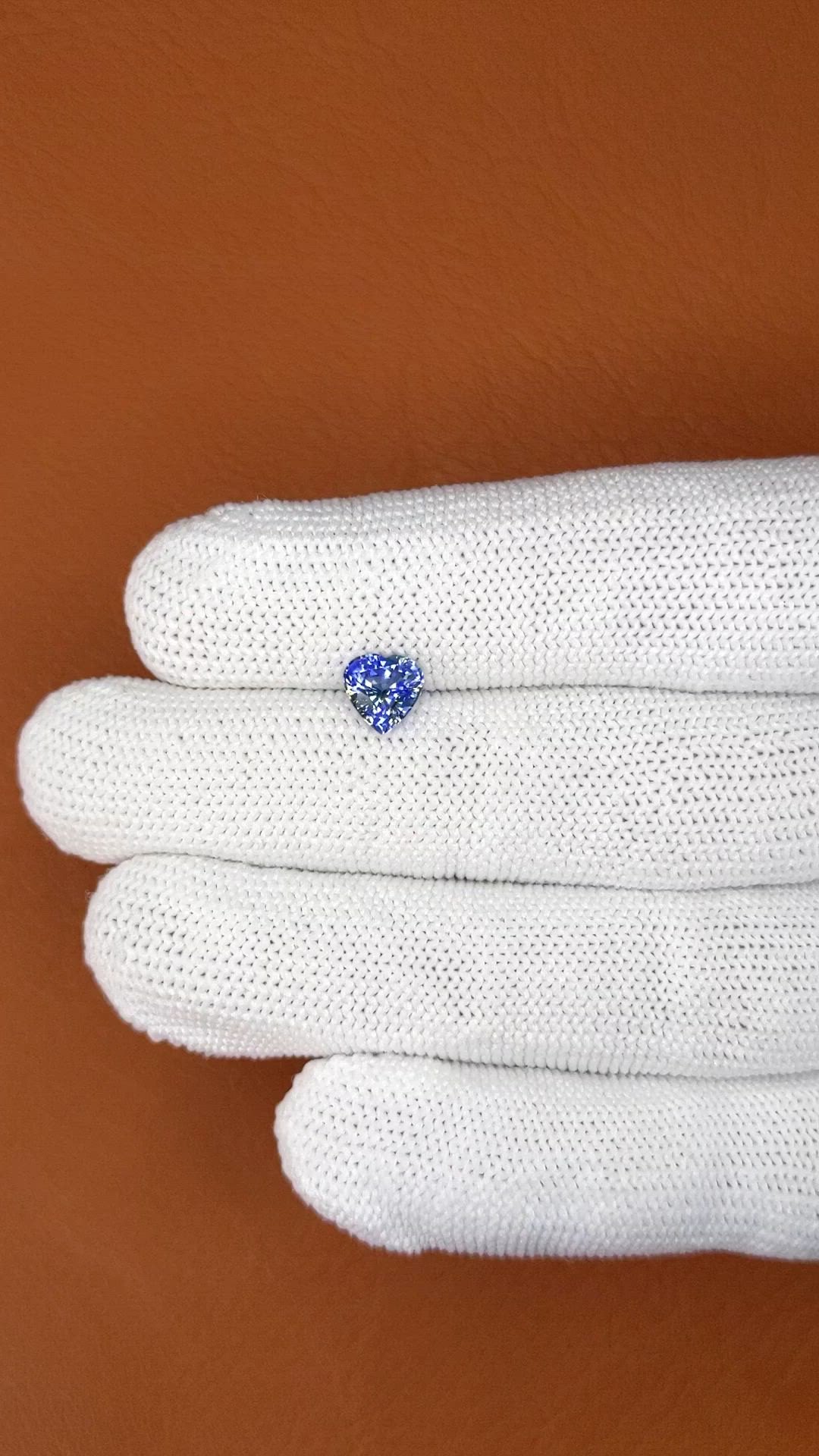 1.30 Ct. Bi Color / Parti Sapphire from Ceylon (Sri Lanka) Size Video