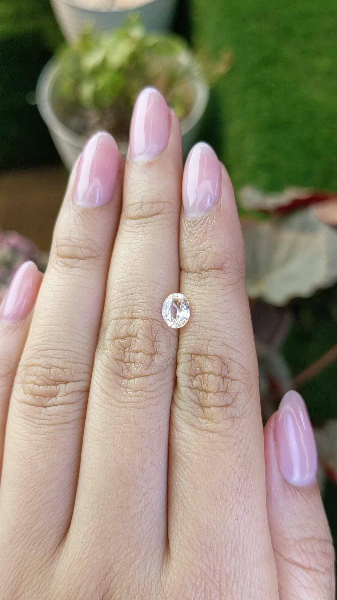 0.92 Ct. Peach Sapphire from Ceylon (Sri Lanka) Size Video